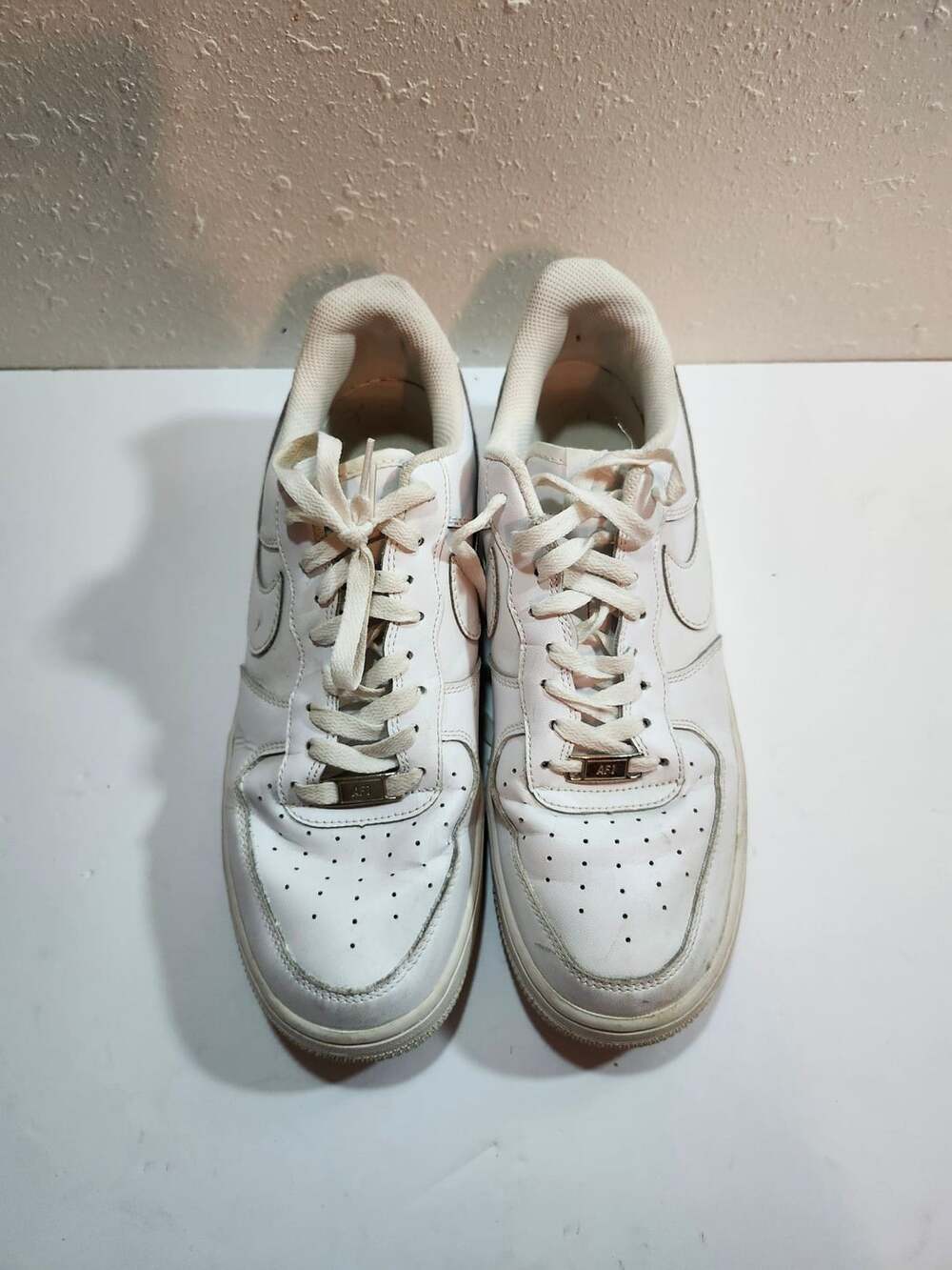 Nike Air Force 1 Low Triple White Sneakers Men's Size 11 315122-111